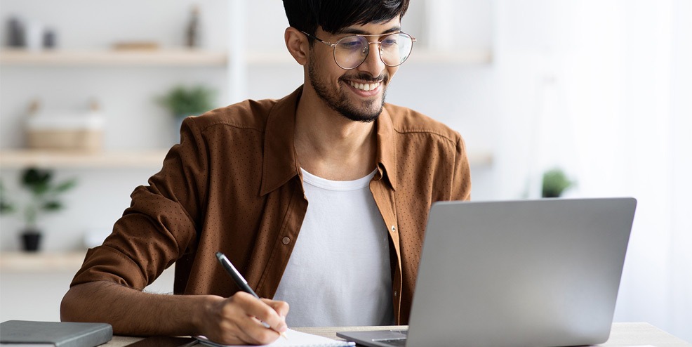 دستگاه حضور و غیاب